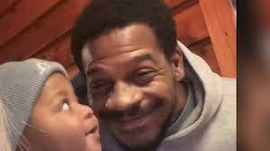 Ruth Pendleton's Instagram, Twitter & Facebook