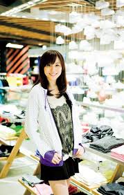 bg1 jpg 450 707 愛美 石田ゆり子 比嘉愛未