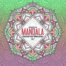 Vooral mandala's zijn heel populair onder de volwassen kleurplaatfanaten. Amazon Com Mandala Kleurboek Voor Volwassenen 1 2 Mandala S Dutch Edition 9781533189059 Snels Nick Books