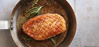 Comment Preparer Et Cuire Son Magret De Canard A La Perfection Cuisson Magret De Canard Magret De Canard Canard Au Four