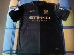 Nike sergio kun aguero manchester city away jersey 2014/15 size medium. Manchester City Away Football Shirt 2013 2014 Sponsored By Etihad