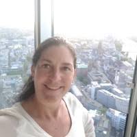 9 "Ellen Bischoff" profiles