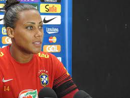 Marta e formiga carimbam o passaporte das veteranas da. 9 Ideias De Barbara A Melhor Selecao Brasileira Feminina Brasileiro Feminino Goleira
