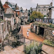 Honfleur On Instagram Promenade Au Jardin Du Tripot Un Des Secrets De Honfleur Tatarochka Blogger Honfleur Visithonfleu In 2020 House Styles Mansions House