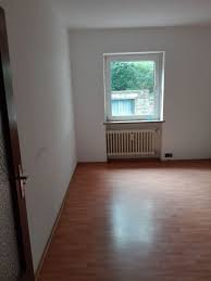 Neuwertige 4 zkb mit dachterasse und ebk in holweide. 4 Zimmer Wohnung Zu Vermieten Danziger Strasse 15 76887 Bad Bergzabern Sudliche Weinstrasse Kreis Mapio Net
