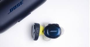 How good are the bose soundsport earbuds? Bose Soundsport Free Review Impressive But Expensive 91mobiles Com