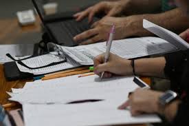 Quer dicas preciosas para se sair bem? Descomplica Oferece Lives De Revisao Gratuita Para O Enem