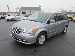 2014 Chrysler Town Country For Sale In Saint Charles Mo 63303 2c4rc1bgxer158938 Carflippa Mini Van Chrysler Chrysler Pacifica