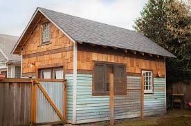 Rustic Modern Tiny Home In Oregon 350 Sq Ft Best Tiny House Tiny House Towns Modern Tiny House