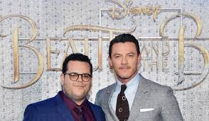 Guarda la bella e la bestia film completo italiano. La Bella E La Bestia Serie Tv Disney Gaston Le Tont