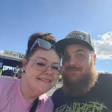 What parts should be stocked for a Mcneilus body front end load service?