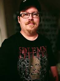 Shane Irwin's Instagram, Twitter & Facebook