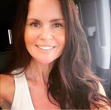 Kelly Dickerson's Instagram, Twitter & Facebook