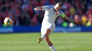 And so it begins by artificial. Football Ruckus Big Differences Hamsik Struggling To Adapt To Chinese Football