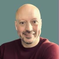 Laura Bromley's Instagram, Twitter & Facebook