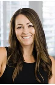 Victoria Stephen, sales associate