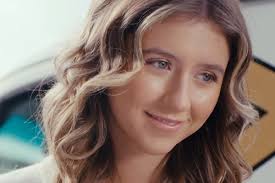 Rising Star Hannah Lowery: The Actress Behind The Spotlight