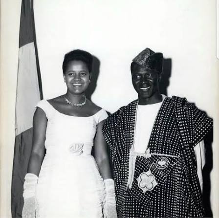 Biographie de Hadja Andrée Touré | Qui est Qui en Guinée