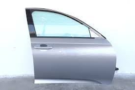 Press the unlock button once, the driver's door unlocks. Honda Accord Sedan 18 19 Front Door Assy Right Side Silver 67010 Tva 305zz A877 2018 2019 Extreme Auto Parts