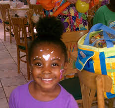 Darla Hedrick's Instagram, Twitter & Facebook