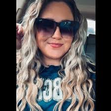 Pamela Piccolo's Instagram, Twitter & Facebook