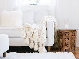 We have rounded up our favorites and they will fast become yours and there's something for everyone. Free Chunky Knit Blanket Pattern Knit A Blanket In A Weekend Easy Beginner Pattern