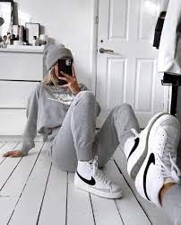 The smooth suede, throwback swoosh, and padded collar updates its look to a modern must have. Vintage Nike Nike Outfits Nike Blazer Outfits Blazer Mid 77 Outfit