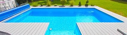 Schwimmbad im garten wie kann man den garten mit einem swimmingpool schwimmbecken pool im garten gestalten damit das schwimmbad im garten als pool gut aussieht. Schwimmbad Ihr Badvergnugen Im Eigenen Garten