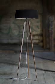 Stehlampen Stehlampe Mit Dimmer Aus Nussbaum Xl Ein Designerstuck Von Vitali Schmunk Bei Dawanda Coole Lampen Lampendesign Diy Lampen