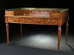 Das günstigste angebot beginnt bei € 30. Feiner Englischer Schreibtisch Hampel Kunstauktionen