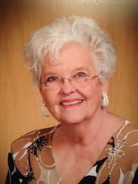 Dixie Holland's Instagram, Twitter & Facebook