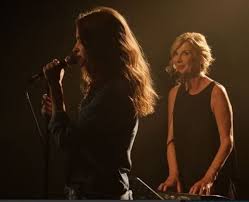 Je vous présente ceux qui ont chanté ce matin. Brillantissime Un Film De Michele Laroque Avec Kad Merad