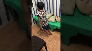 Gerakan lokomotor ini biasanya sering di terapkan oleh para olahragawan seperti olahragawan sepak boal, basket ball, voli, berlari dan lain sebagainya. Kilos Lokomotor Paglukso Youtube