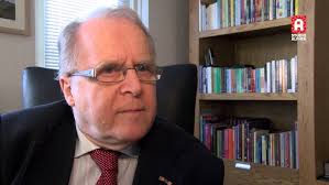 Alphens raadslid Robert Blom schrijft 119 boeken in 40 jaar