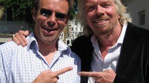 Eşi terk edince, 'hayatını' eBay'de sattı