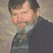 Michael Petrow's Instagram, Twitter & Facebook