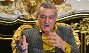 Vezi lista completă de echipe participante și poziția în clasament. Fcsb È™i A FÄƒcut EchipÄƒ De Fotbal Feminin Cat A Cheltuit Gigi Becali Pentru Acest Nou Proiect