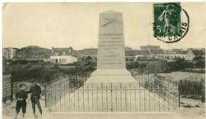 The monument to Louis Blériot, in Blériot-Plage - The Anglo-French ...