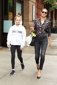 Heidi klum ist 1,76 meter groß. Pin On Style