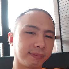 如果是影片這樣的話自摸亮牌先我之前也遇到過我說碰然後被對方說蛤什麼她才剛摸牌而已