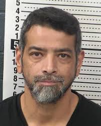 Dona Manuel's Instagram, Twitter & Facebook