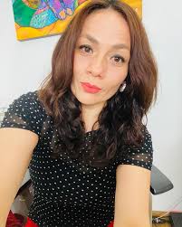 O una de las dos opciones. Lo importante es la convivencia y la compañía.