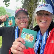 Maureen Novak's Instagram, Twitter & Facebook