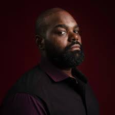 Un sueño posible' lo hizo famoso. Pero él tiene otra historia que contar