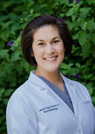 Alexandra Ingram's Instagram, Twitter & Facebook