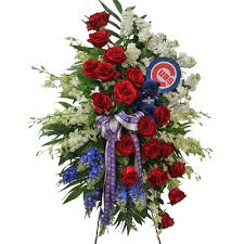See more ideas about funeral flowers, flowers, funeral. Chicago Funeral Florist For Delivery In Chicago Or The Suburbs We Offer Funeral Flowers Memorial Wreaths Casket Sprays Family Work And Floral Sentiments For Any Sympathy Or Life Celebration