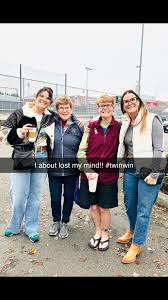 Thank you for being so gracious about my fan girling ☺️ You are both so  sweet & very funny!!