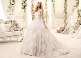Arla sorkin manson, david manson, david strohmeyer. Abiti Da Sposa Made In Italy I Migliori Brand Di Alta Moda Foto Pourfemme
