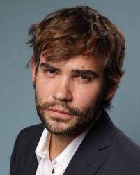 Rossif sutherland found success as an actor early on, when he was just 16 years old. Rossif Sutherland Reign Cw Wiki Fandom