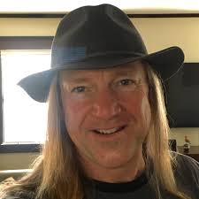 Is there a lap pool in Big Bear?